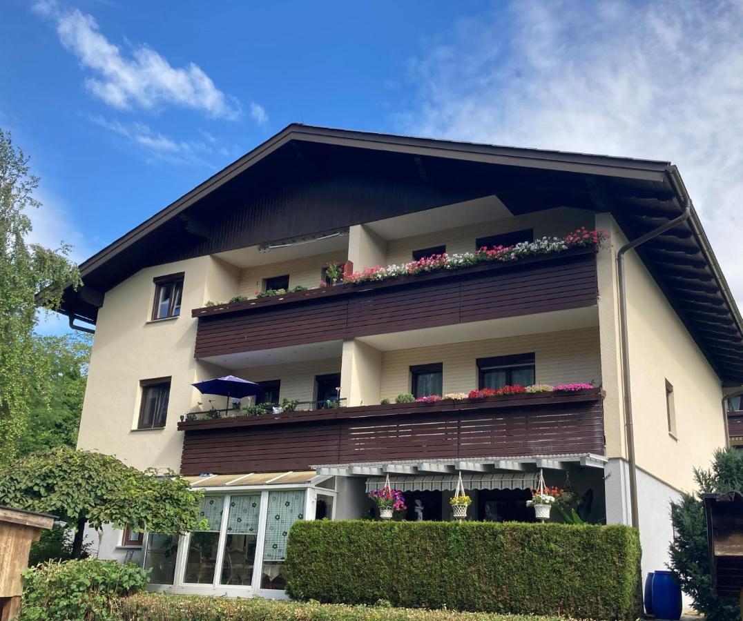 Apartment Mit Seeblick, Unterach Am Attersse
